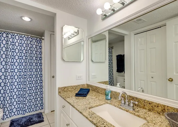 Beachfront In W/ Pool Access! Gulf Shores
