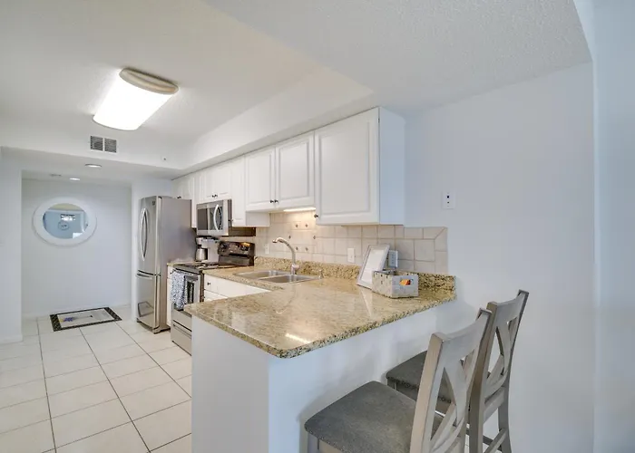 Holiday home Beachfront In W/ Pool Access! *