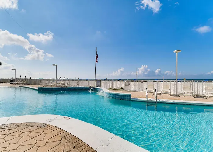 Holiday home Beachfront In W/ Pool Access! Gulf Shores